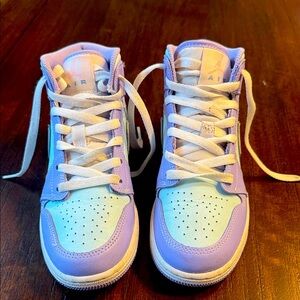 Jordan 1 Mid Purple Aqua (GS) Kids size 4.5